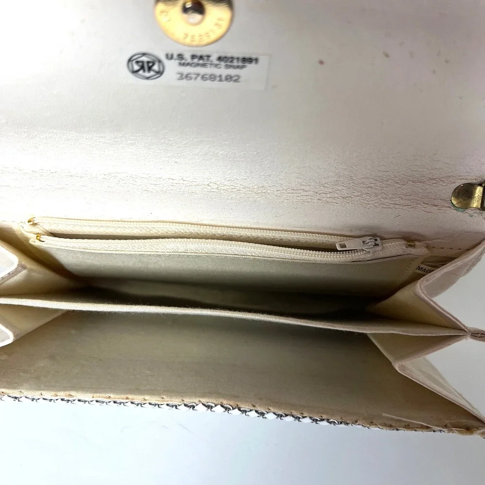 N/A vintage white